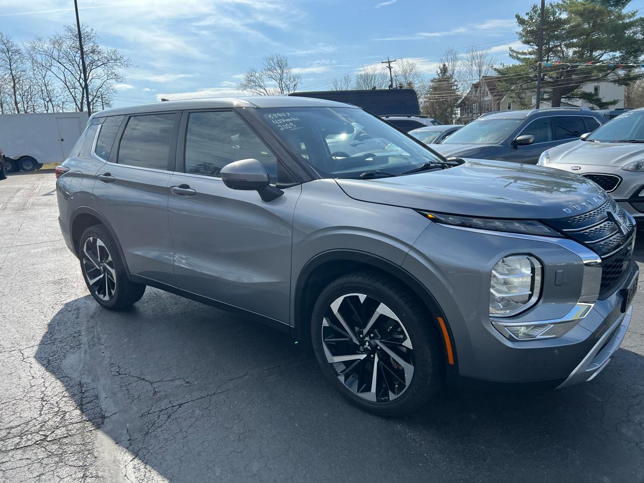 Mitsubishi Outlander SE Black Edition S-AWC 2023