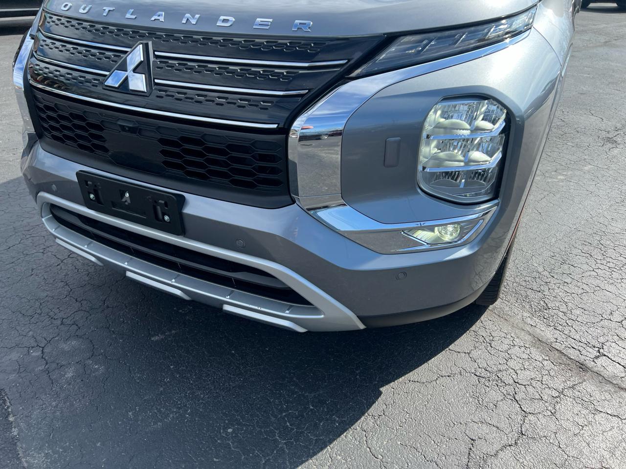 Mitsubishi Outlander SE Black Edition S-AWC 2023