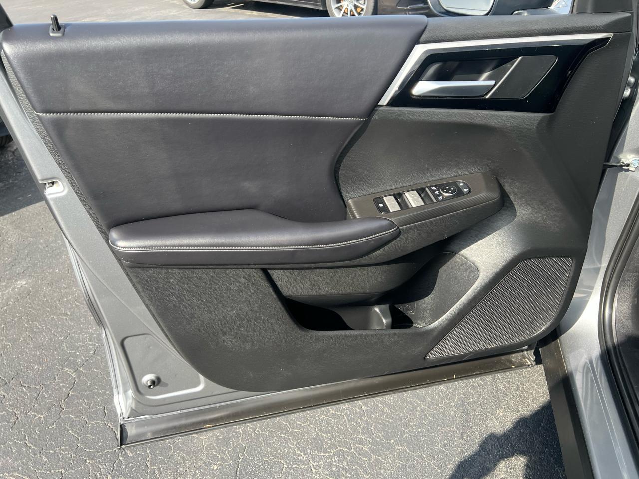 Mitsubishi Outlander SE Black Edition S-AWC 2023