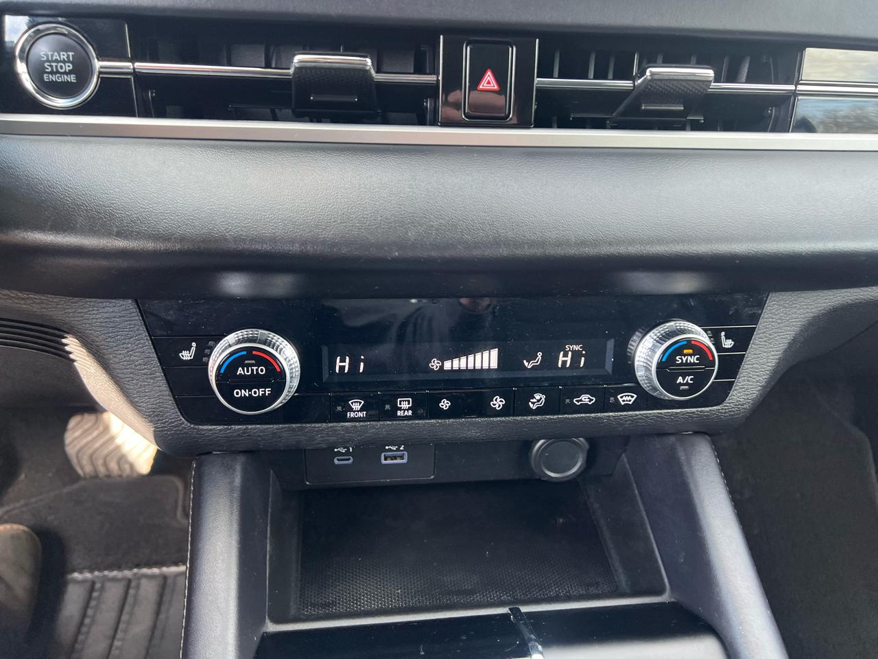 Mitsubishi Outlander SE Black Edition S-AWC 2023