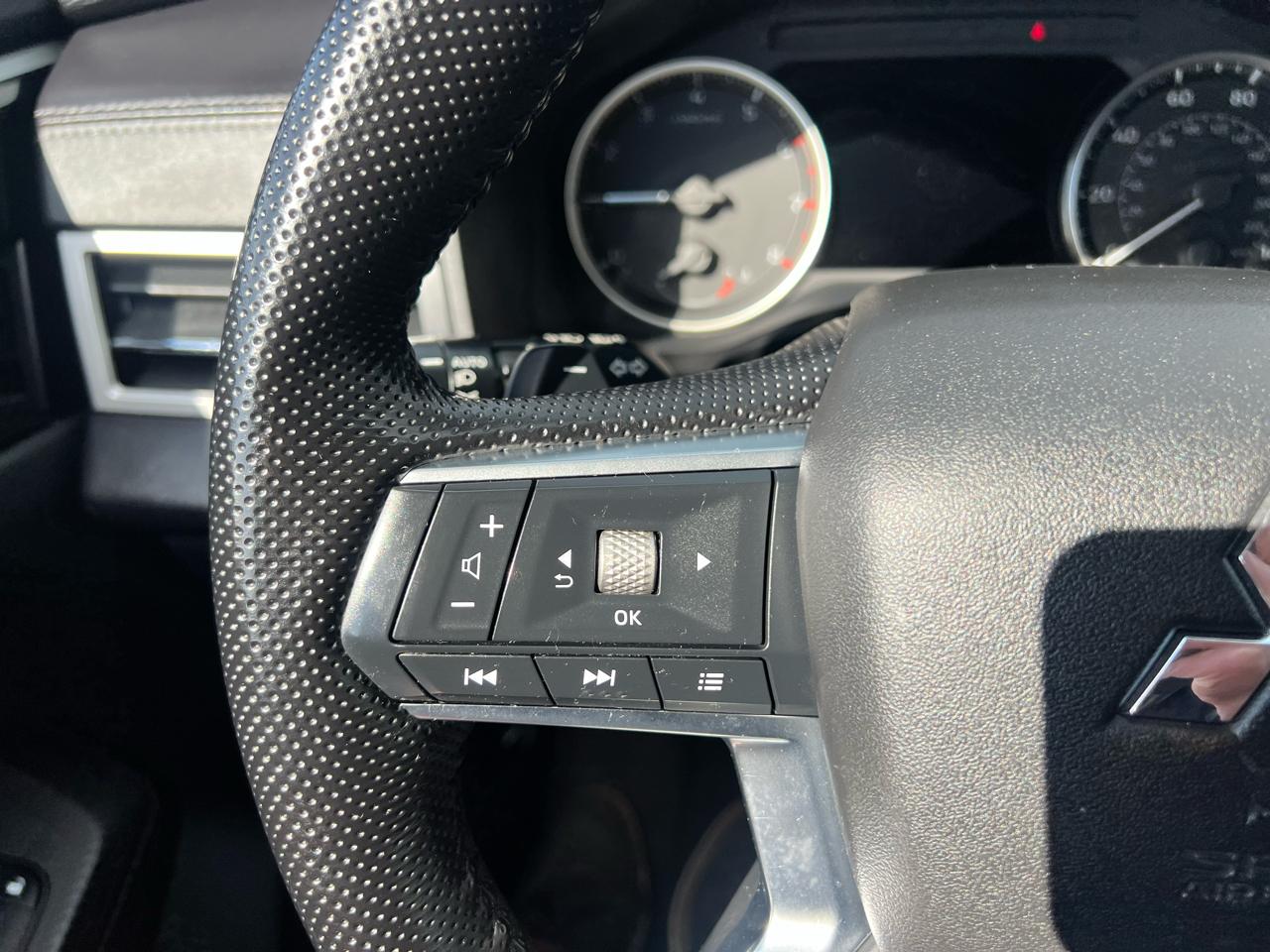 Mitsubishi Outlander SE Black Edition S-AWC 2023