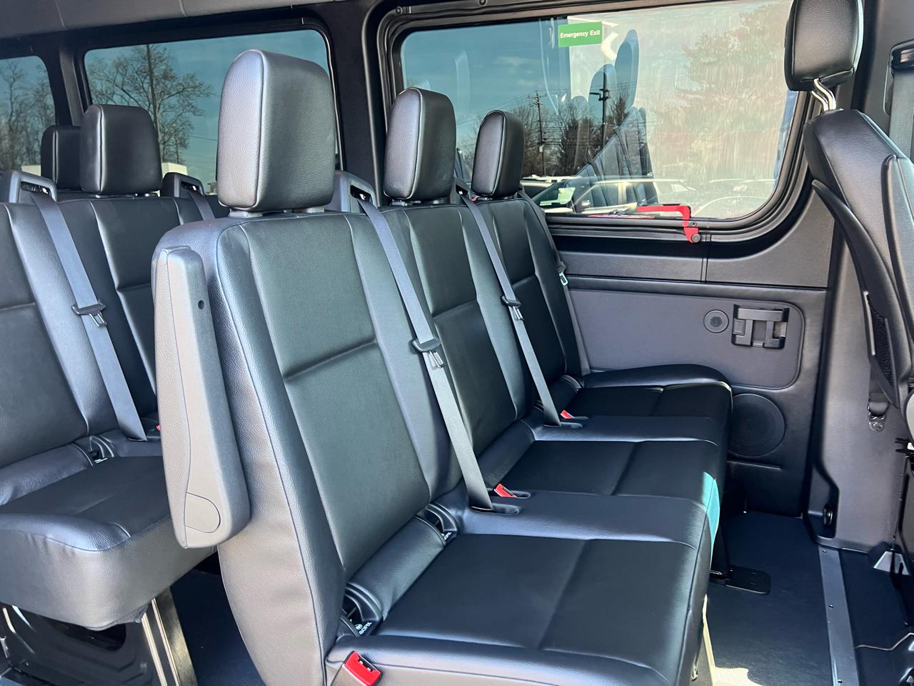 Mercedes-Benz Sprinter Passenger Van 2500 High Roof I4 Diesel HO 170" RWD 2024