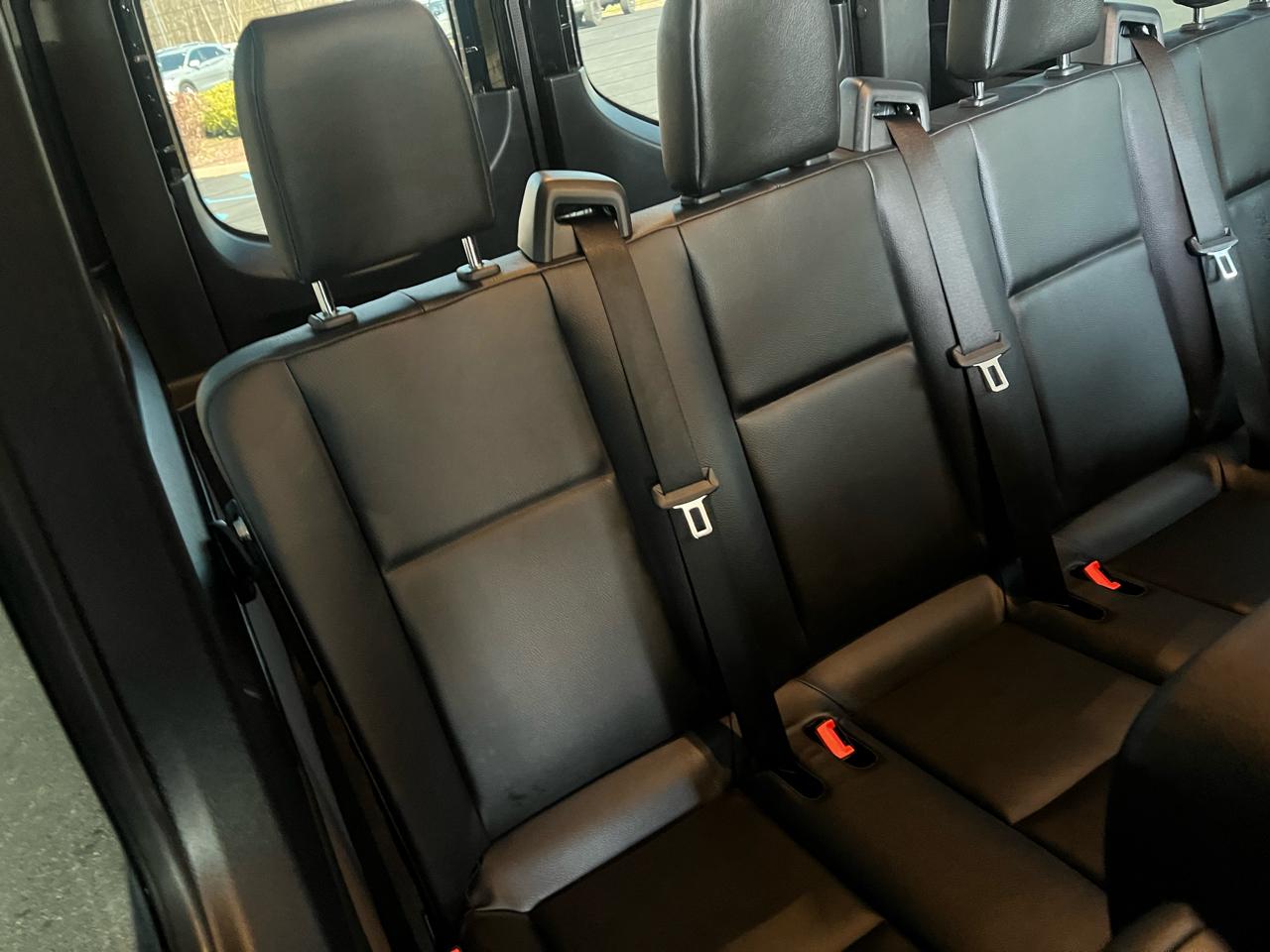 Mercedes-Benz Sprinter Passenger Van 2500 High Roof I4 Diesel HO 170" RWD 2024