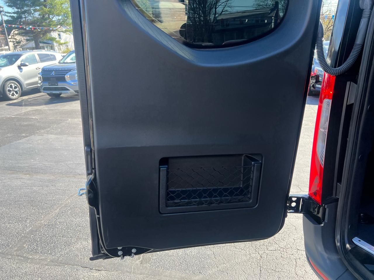 Mercedes-Benz Sprinter Passenger Van 2500 High Roof I4 Diesel HO 170" RWD 2024