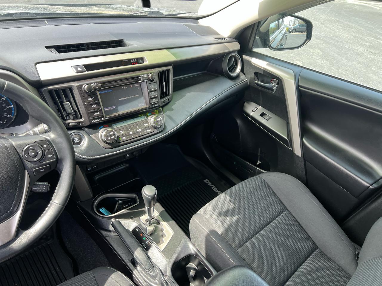 Toyota RAV4 Adventure AWD (Natl) 2018