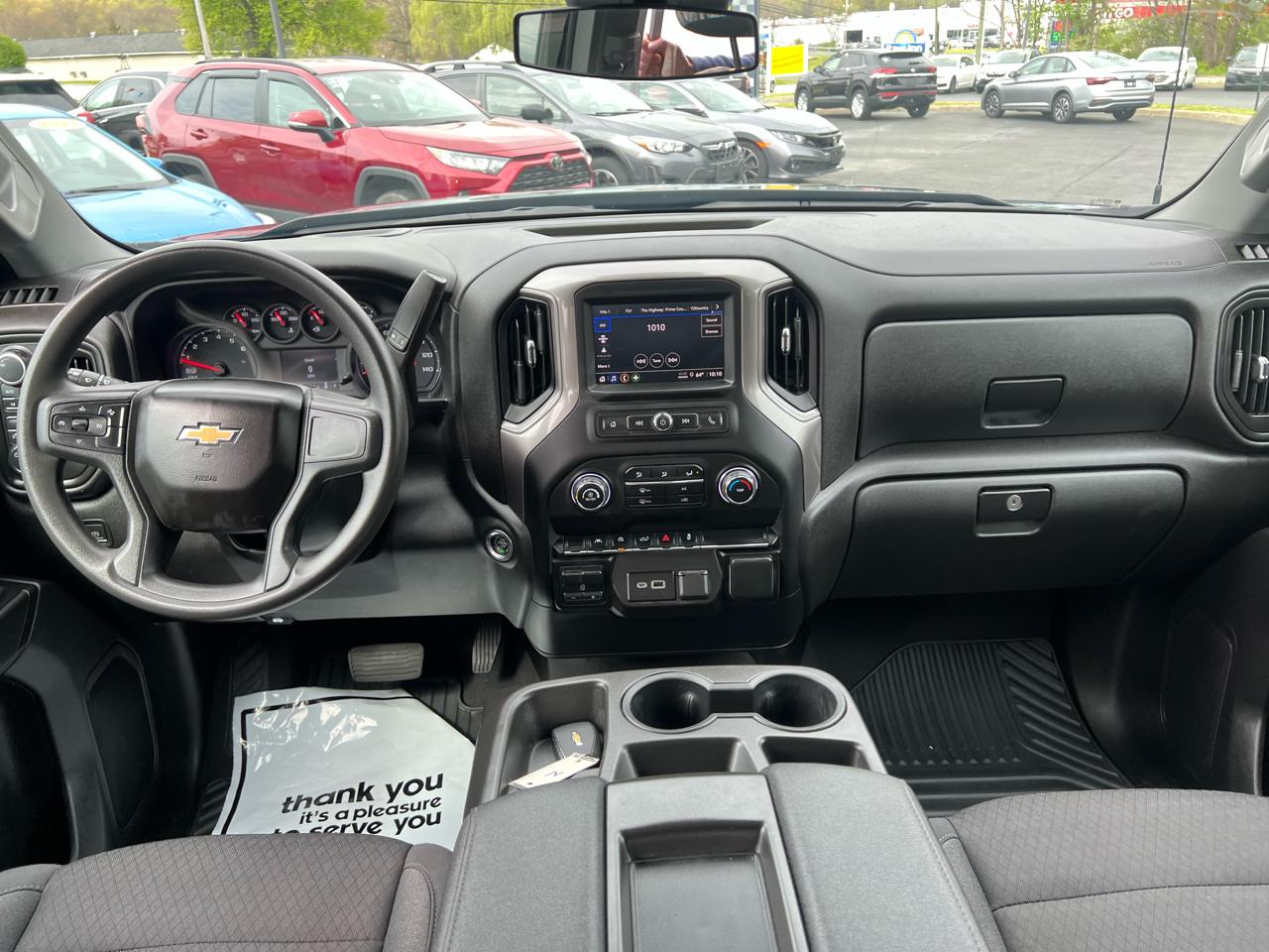 Chevrolet Silverado 1500 4WD Crew Cab 147" Custom 2023
