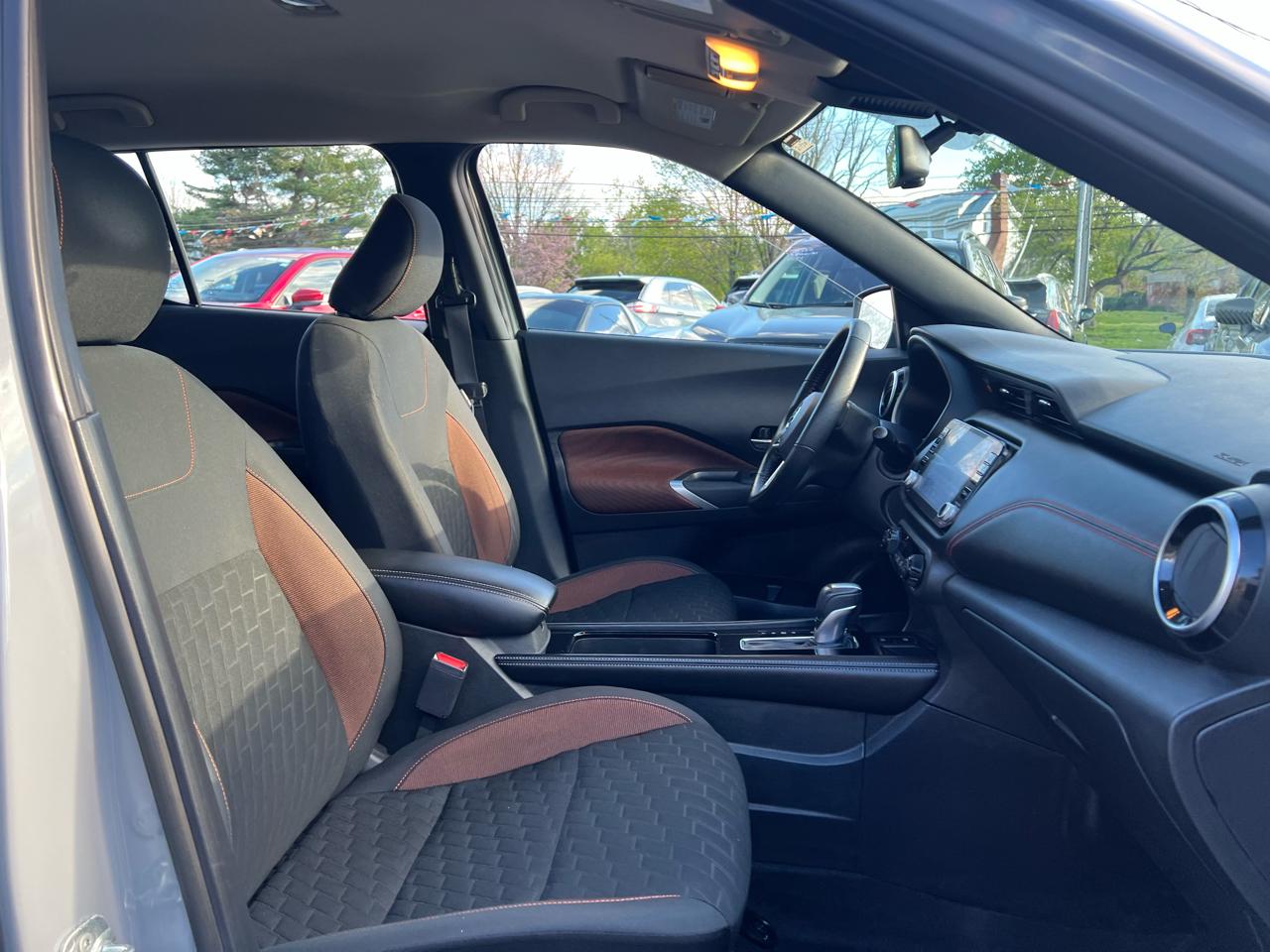 Nissan Kicks SR FWD 2021