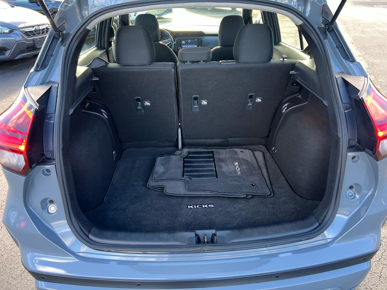 Nissan Kicks SR FWD 2021