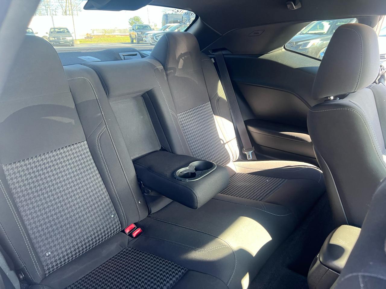 Dodge Challenger R/T RWD 2018