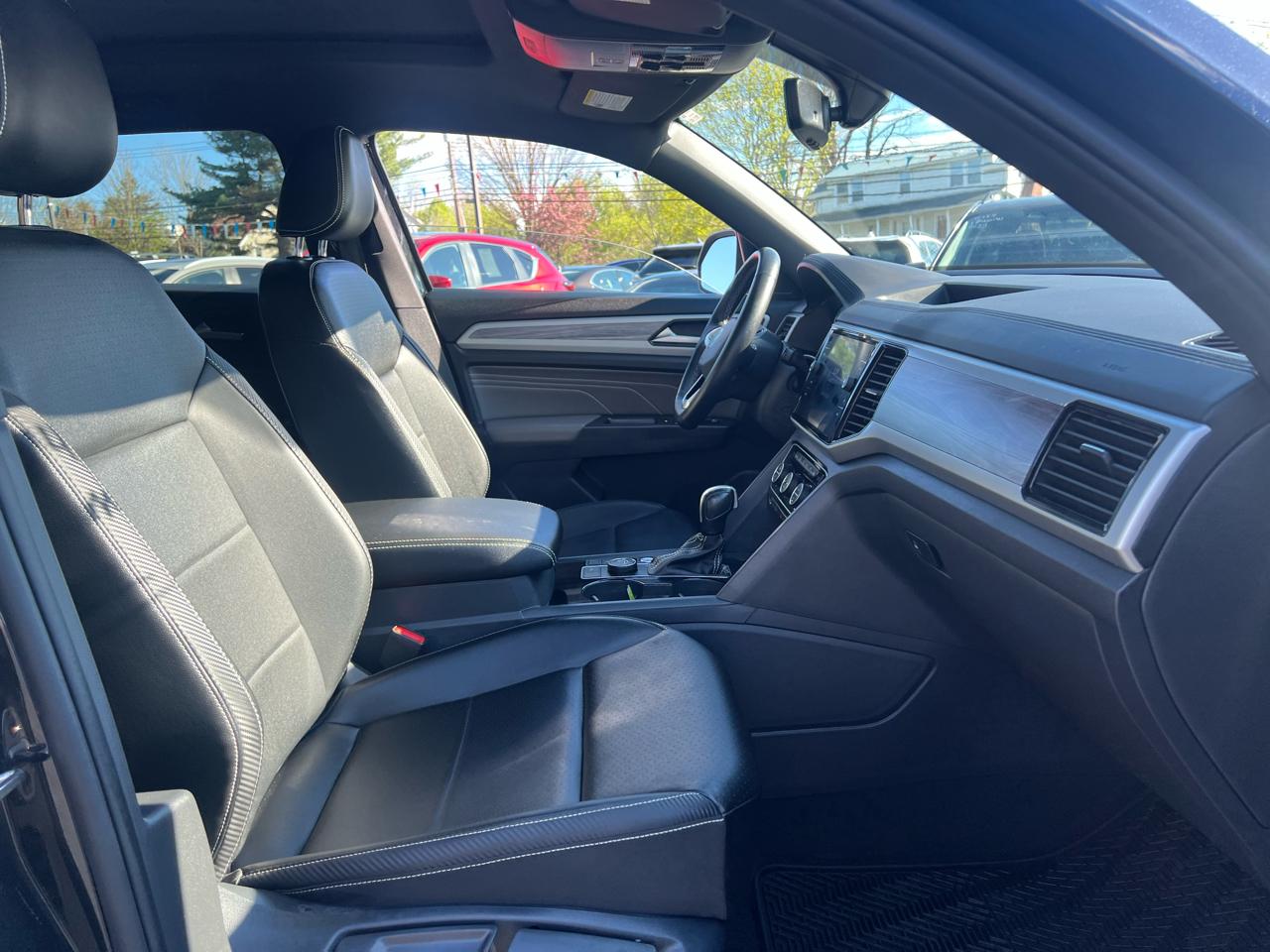 Volkswagen Atlas Cross Sport 3.6L V6 SE w/Technology 4MOTION 2022