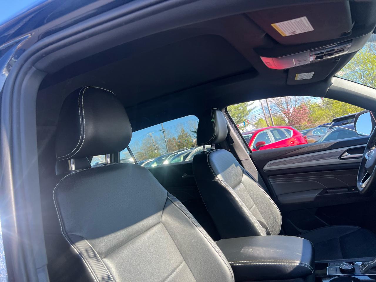 Volkswagen Atlas Cross Sport 3.6L V6 SE w/Technology 4MOTION 2022