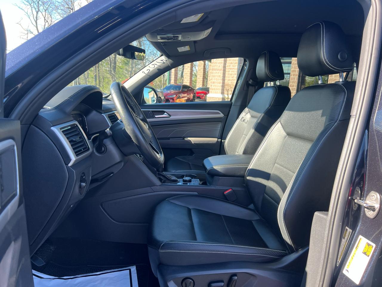 Volkswagen Atlas Cross Sport 3.6L V6 SE w/Technology 4MOTION 2022