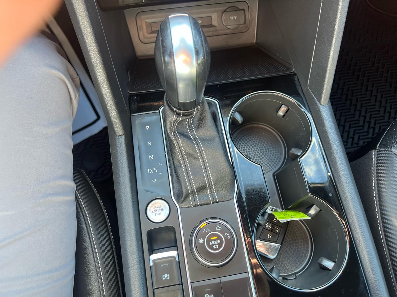 Volkswagen Atlas Cross Sport 3.6L V6 SE w/Technology 4MOTION 2022