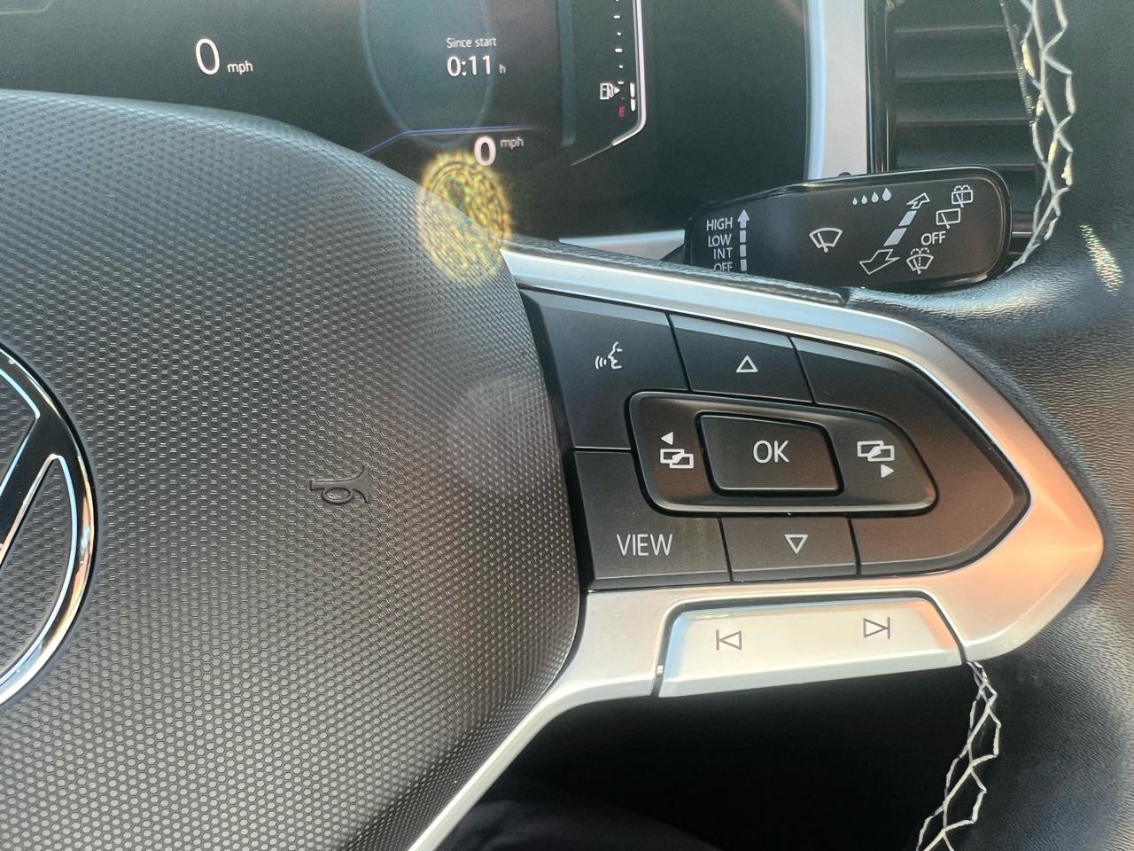 Volkswagen Atlas Cross Sport 3.6L V6 SE w/Technology 4MOTION 2022