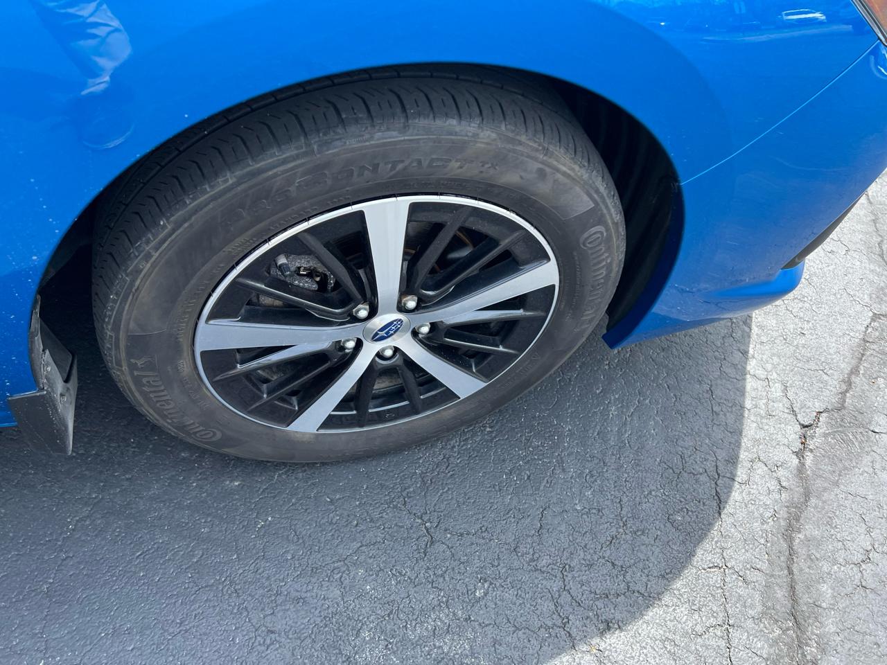 Subaru Impreza Premium 4-door CVT 2021