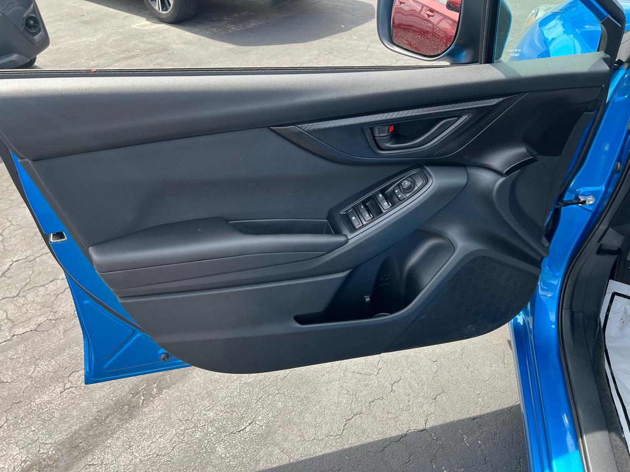 Subaru Impreza Premium 4-door CVT 2021