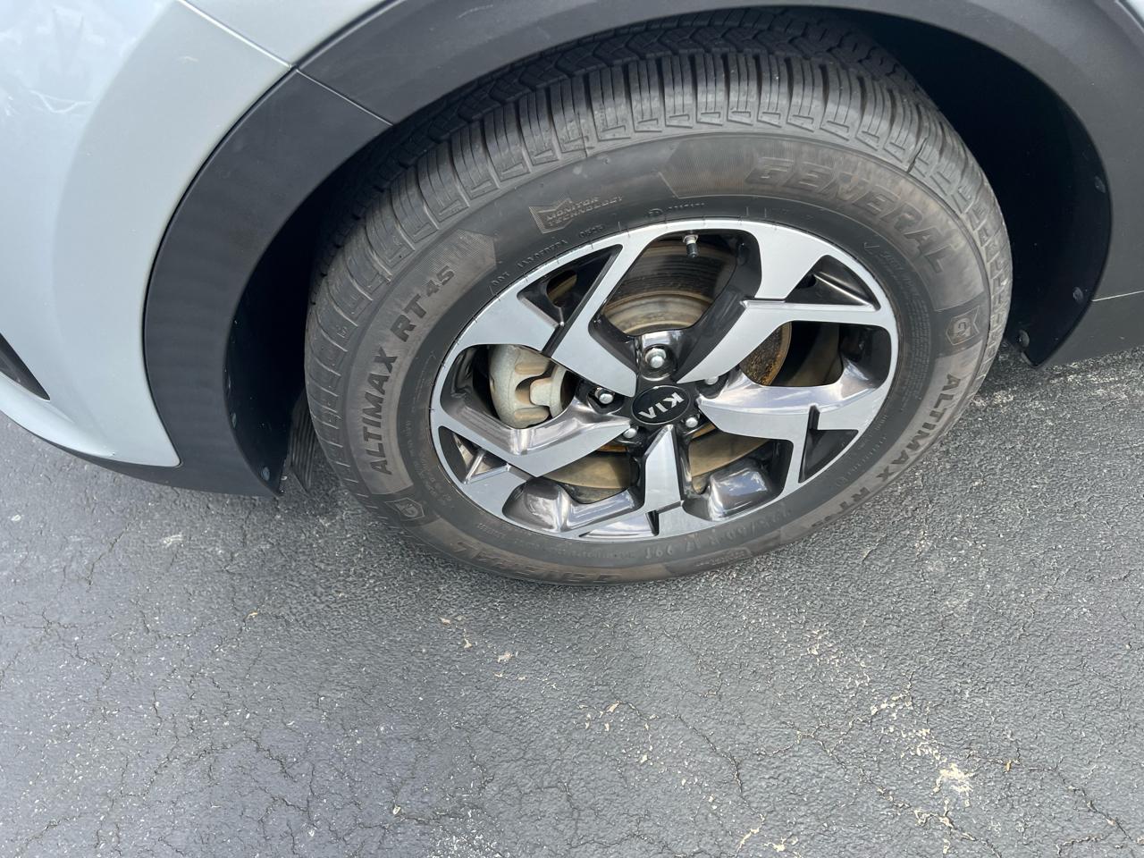 Kia Sportage LX FWD 2020