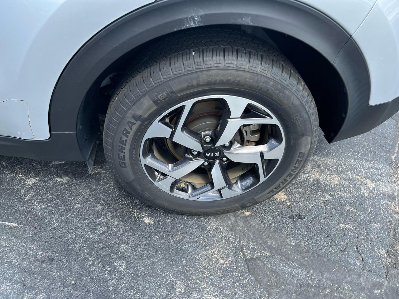Kia Sportage LX FWD 2020
