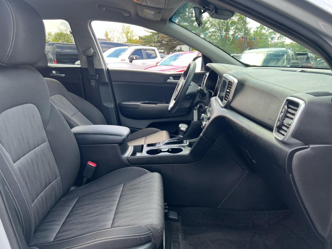 Kia Sportage LX FWD 2020