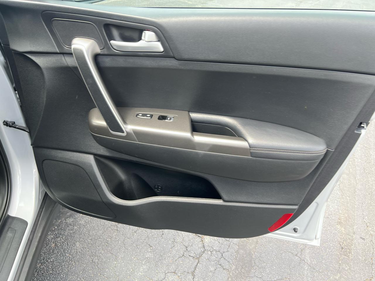 Kia Sportage LX FWD 2020