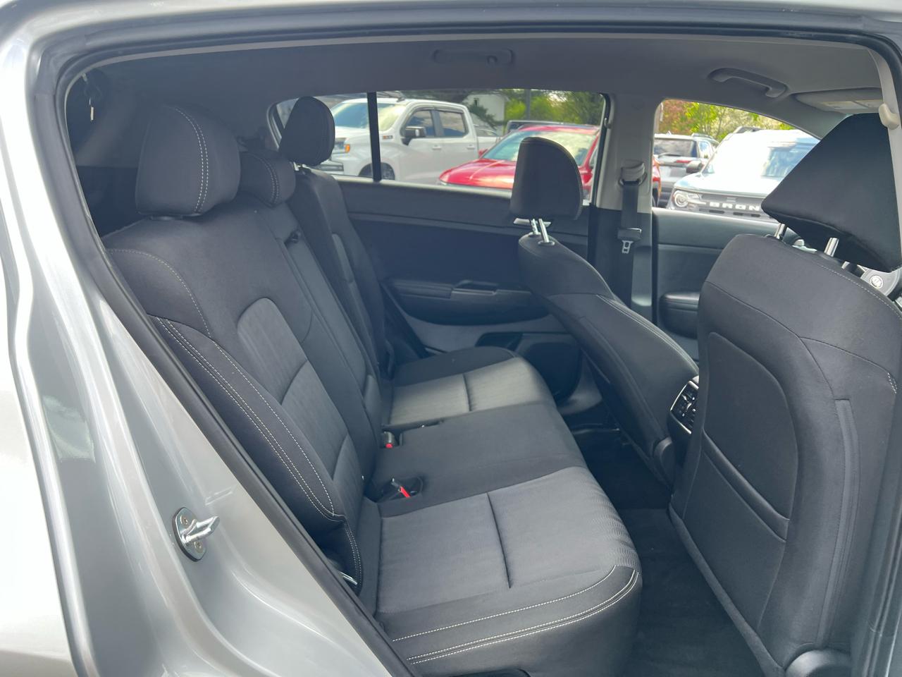Kia Sportage LX FWD 2020