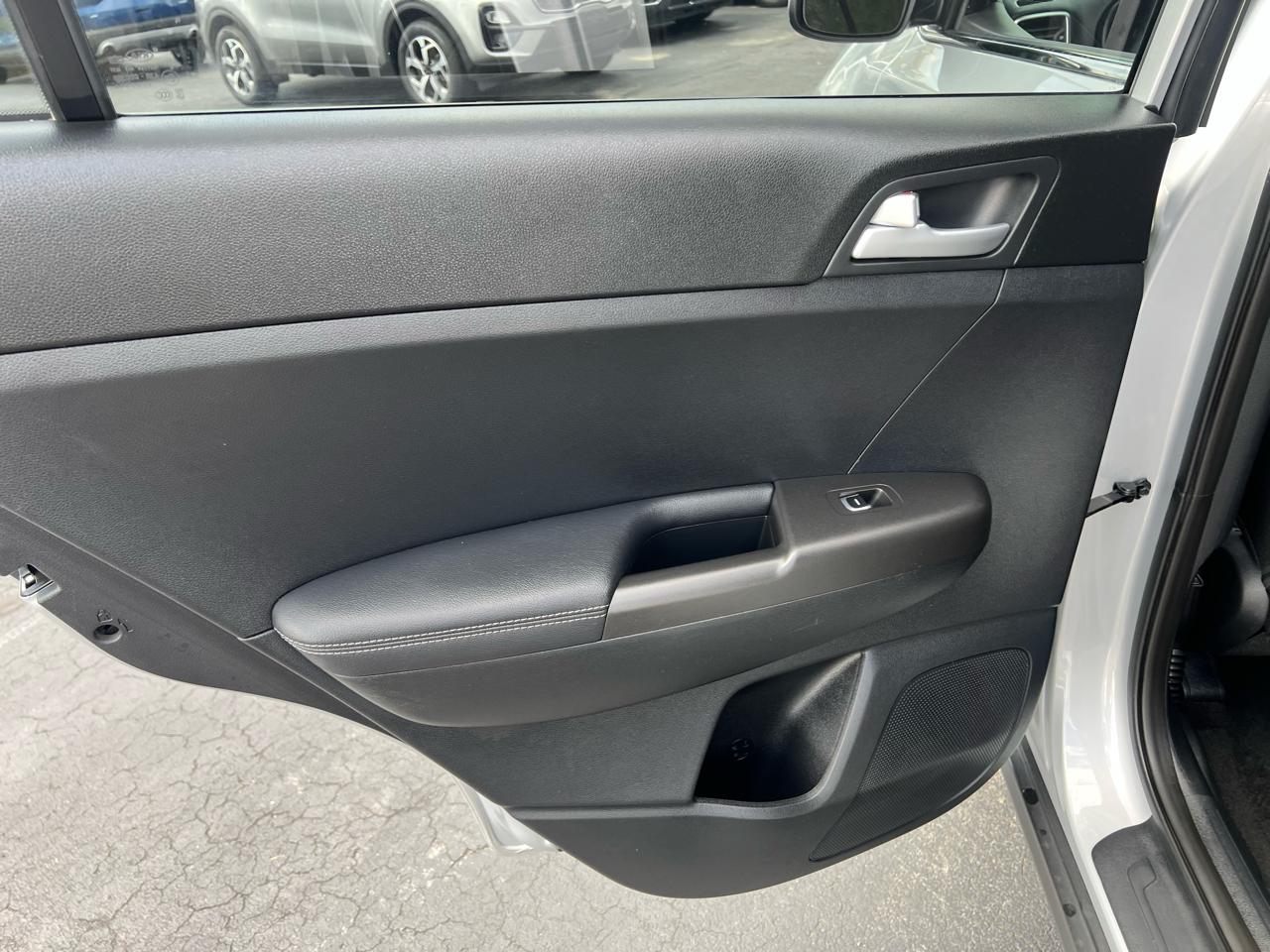 Kia Sportage LX FWD 2020