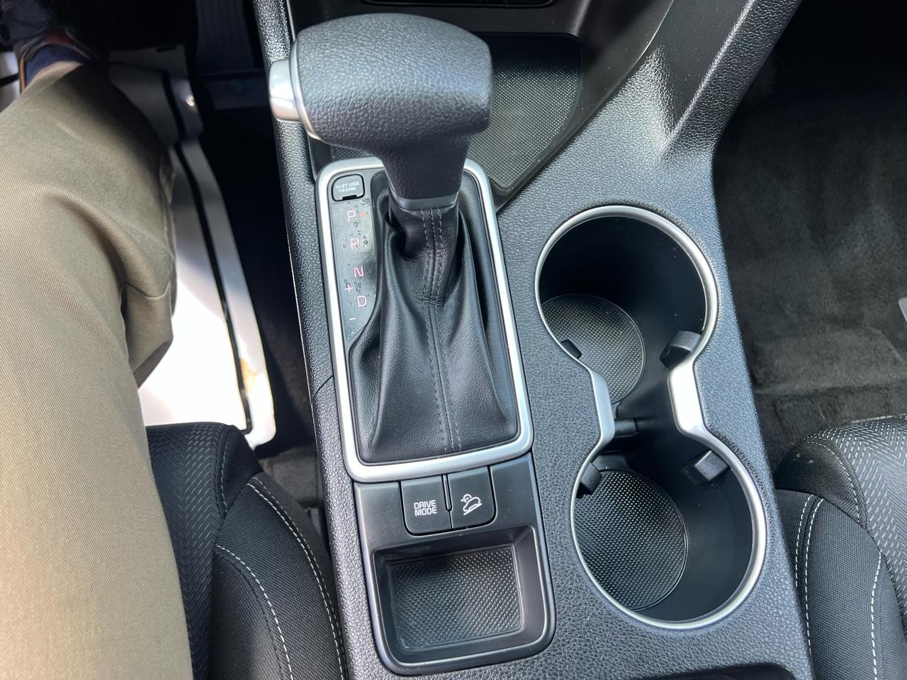 Kia Sportage LX FWD 2020