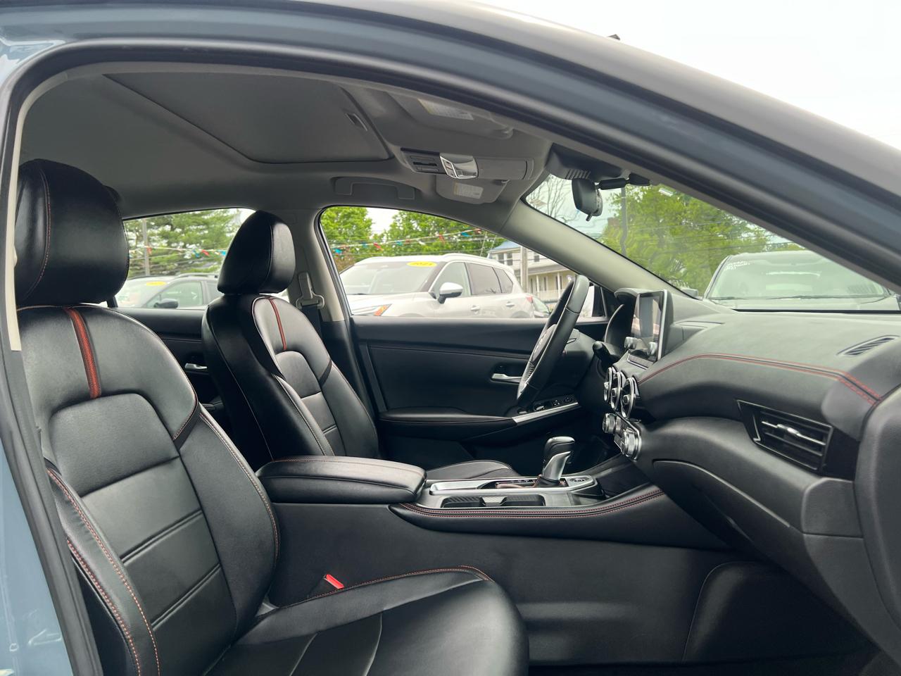 Nissan Sentra SR CVT 2024