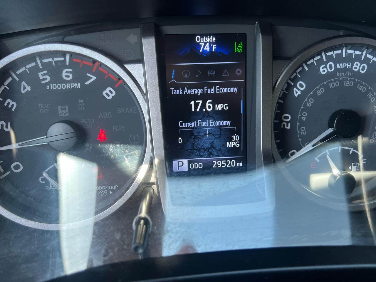 Toyota Tacoma 4WD Limited Double Cab 5' Bed V6 AT (Natl) 2022