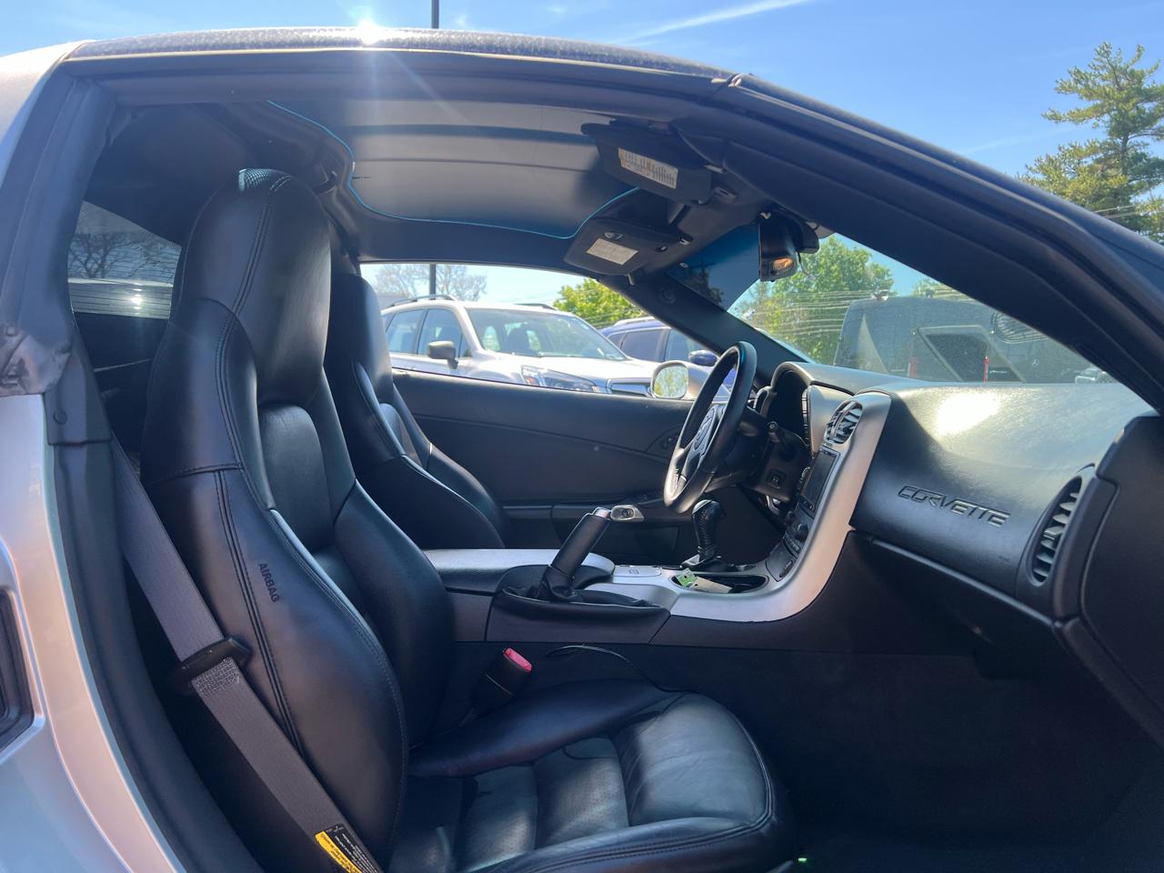 Chevrolet Corvette 2dr Cpe 2005