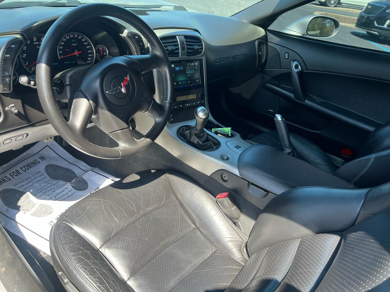 Chevrolet Corvette 2dr Cpe 2005