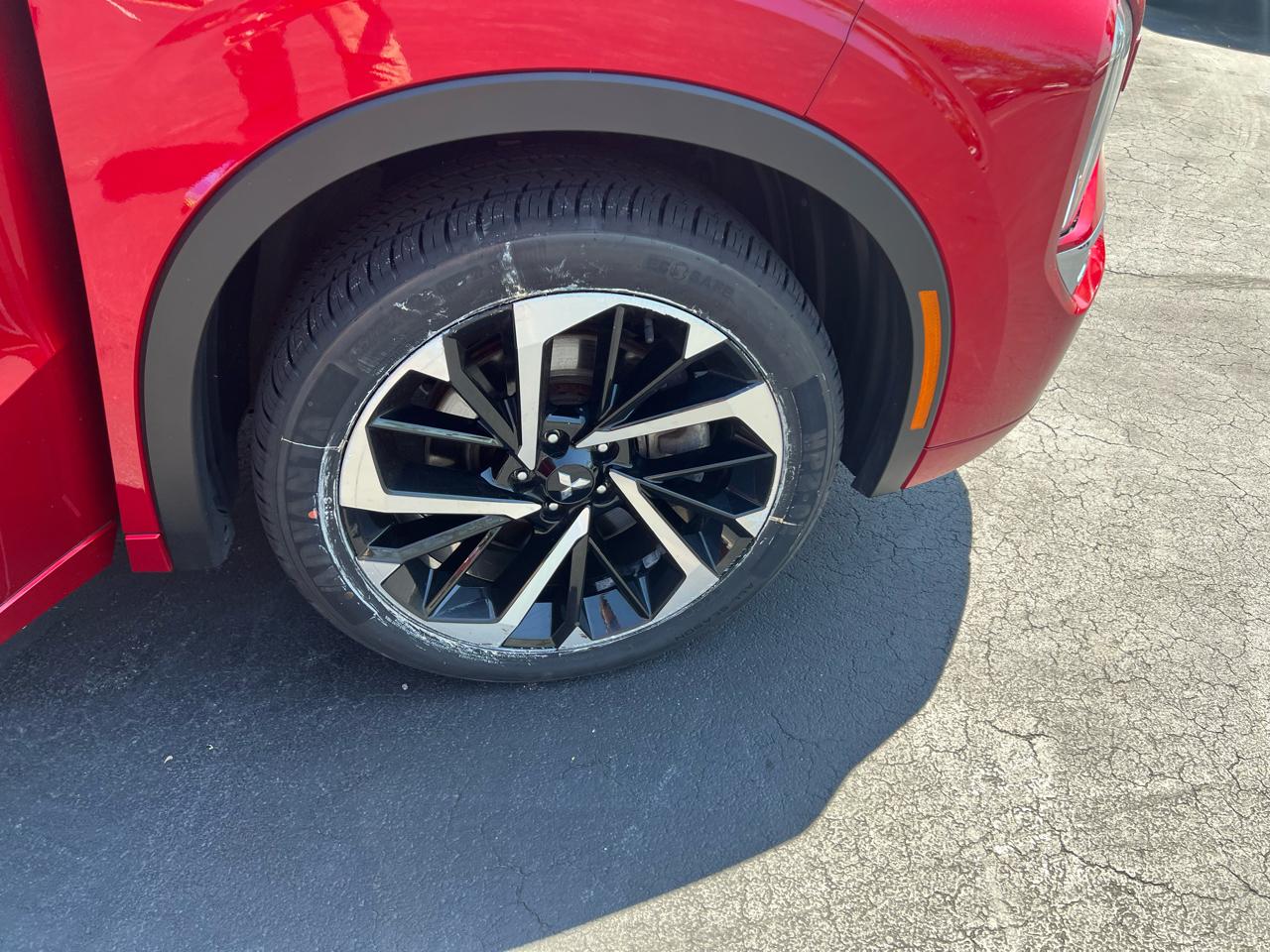 Mitsubishi Outlander SEL S-AWC 2023
