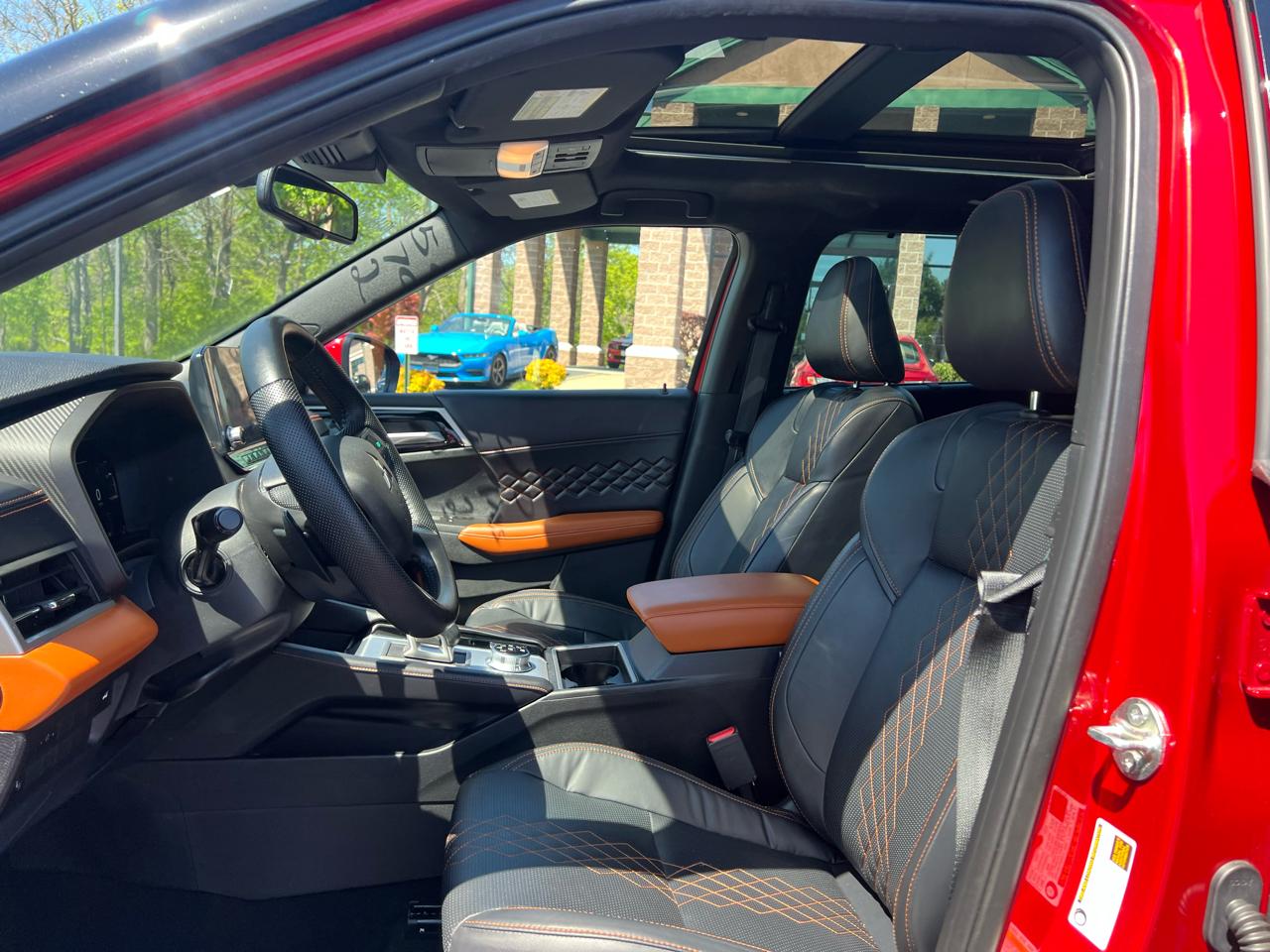 Mitsubishi Outlander SEL S-AWC 2023