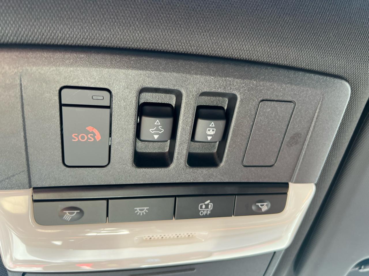 Mitsubishi Outlander SEL S-AWC 2023