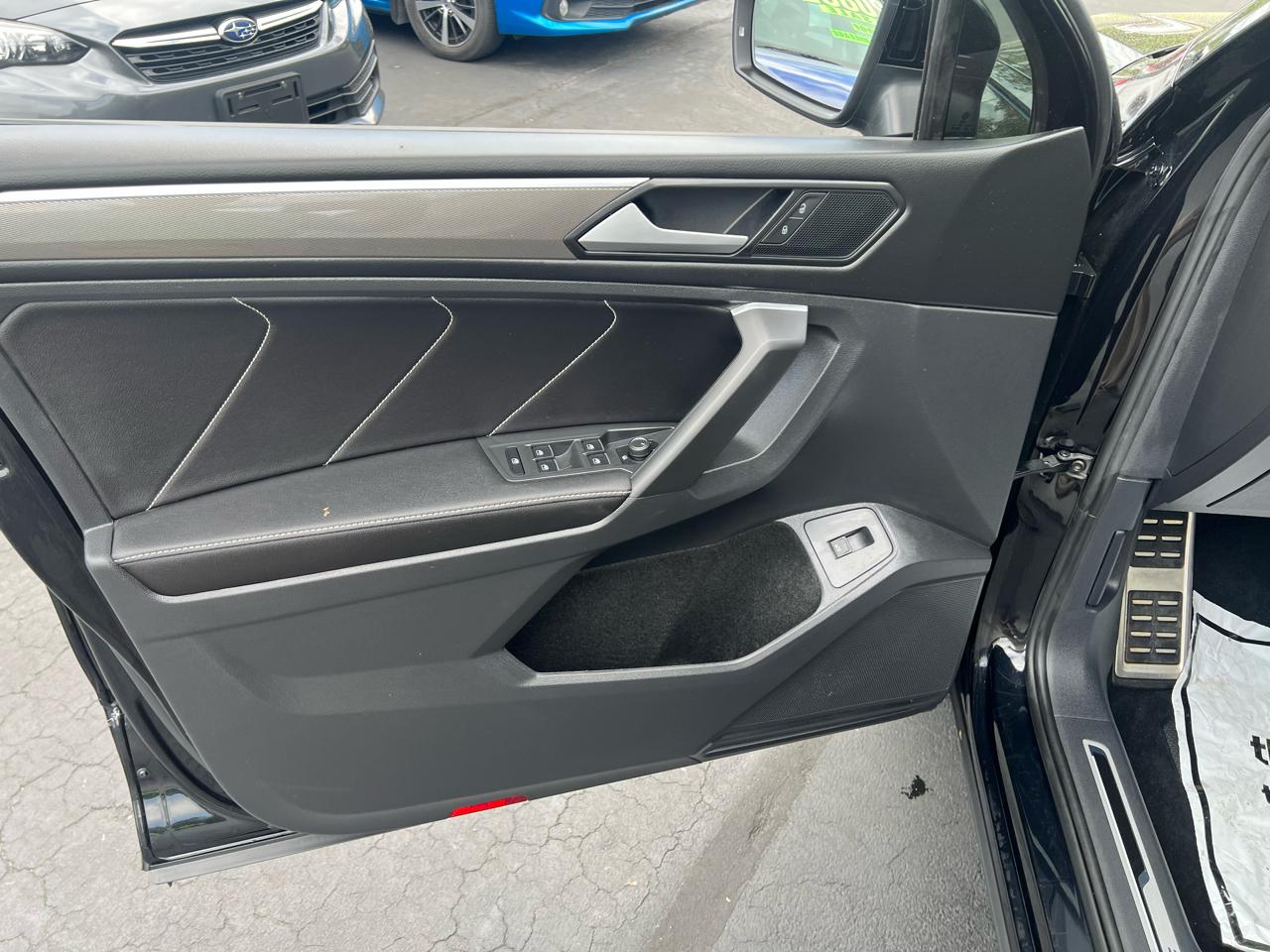 Volkswagen Tiguan 2.0T SE R-Line Black 4MOTION 2022