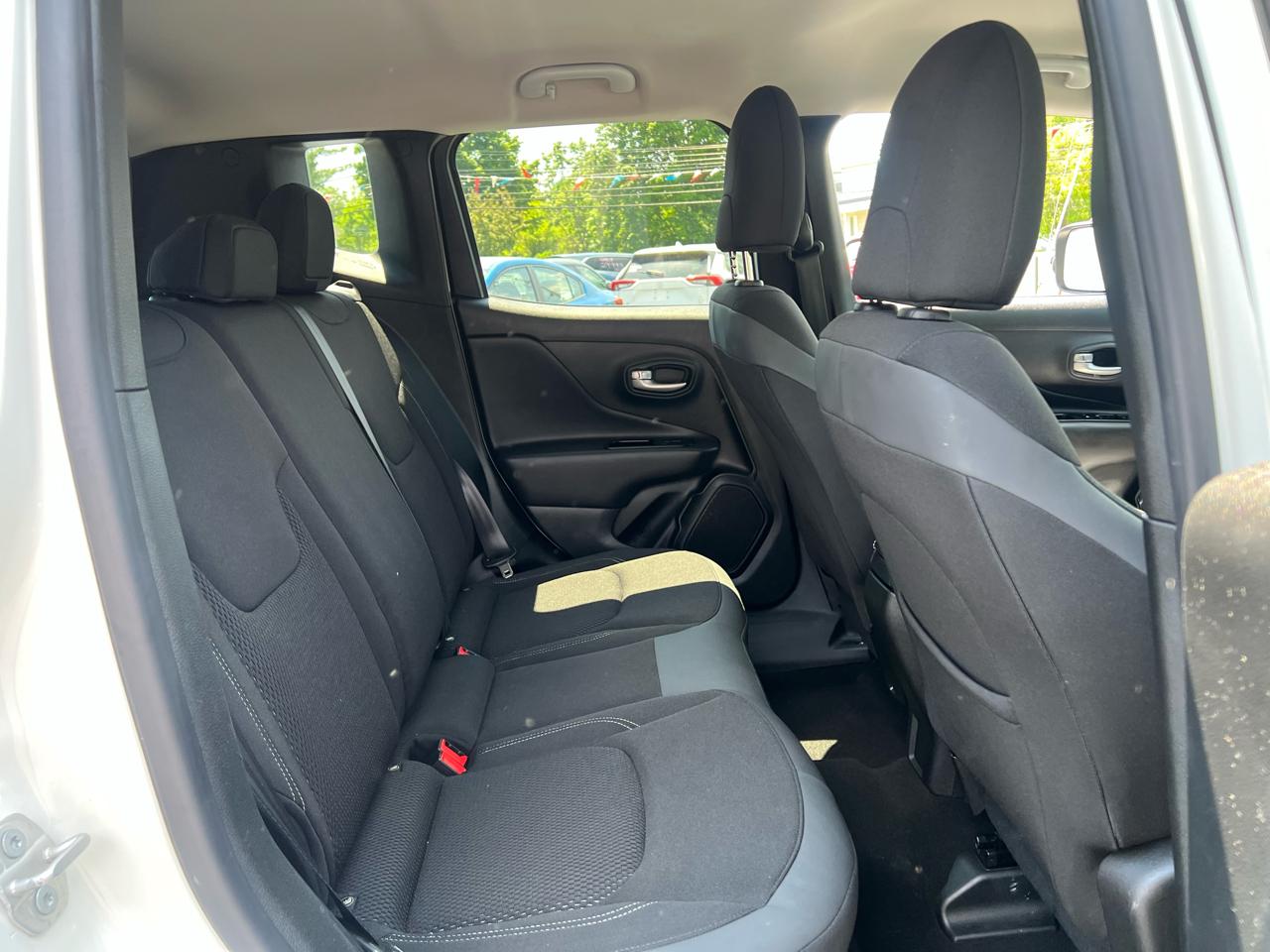 Jeep Renegade Altitude 4x4 2023
