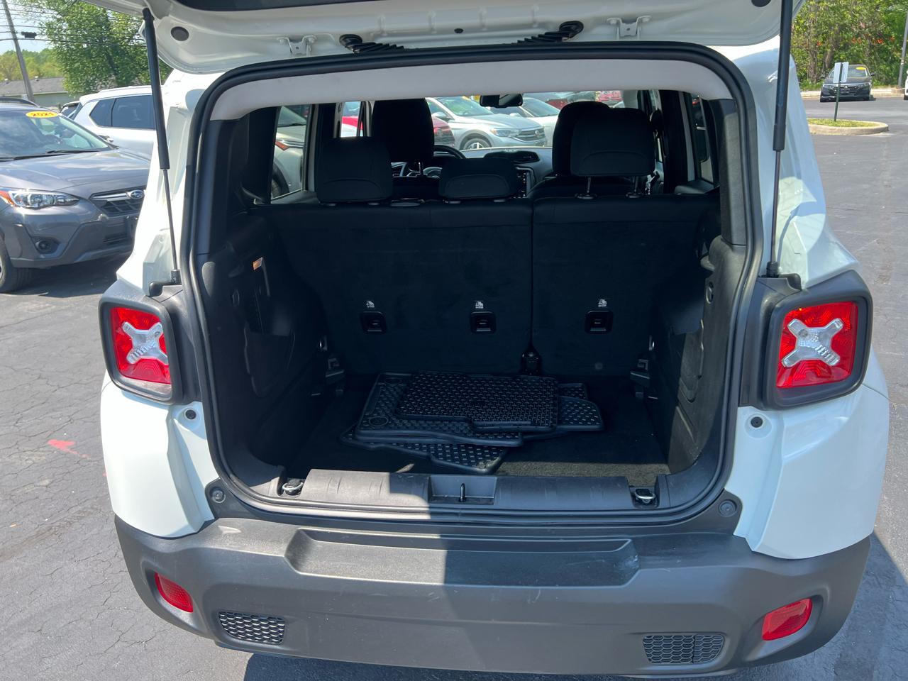 Jeep Renegade Altitude 4x4 2023