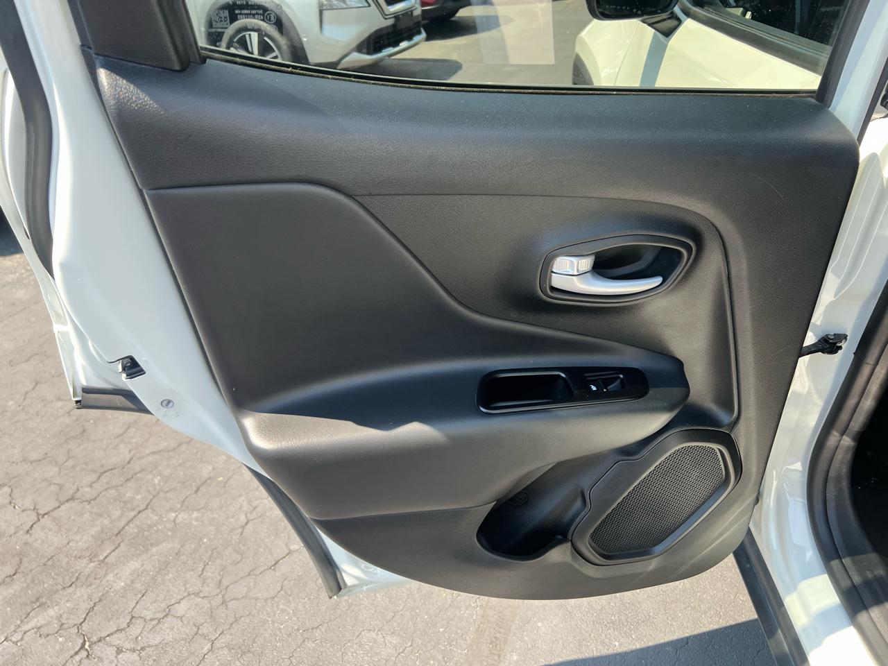Jeep Renegade Altitude 4x4 2023