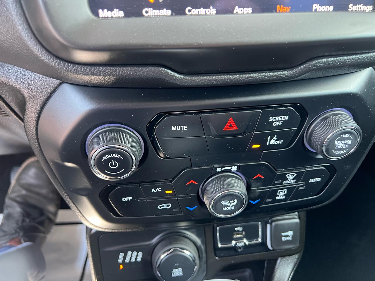 Jeep Renegade Altitude 4x4 2023