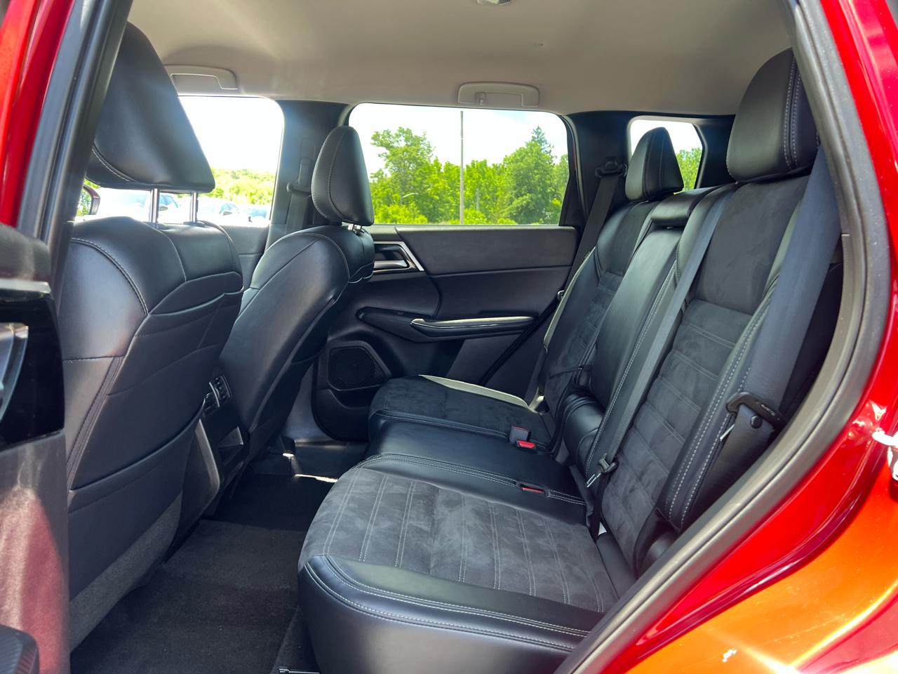 Mitsubishi Outlander SE S-AWC 2024