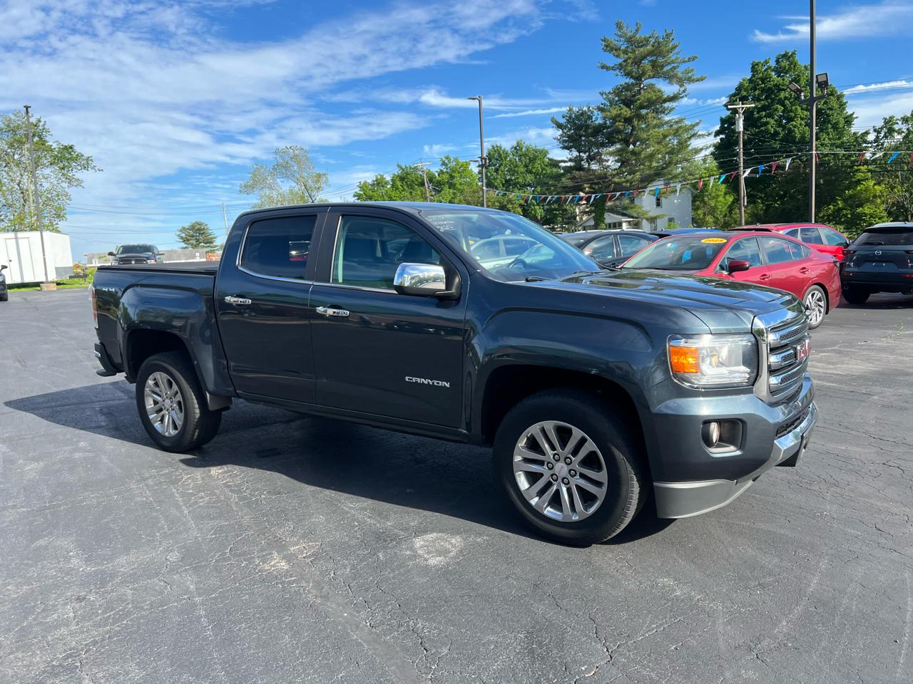 GMC Canyon 4WD Crew Cab 128" SLT 2020
