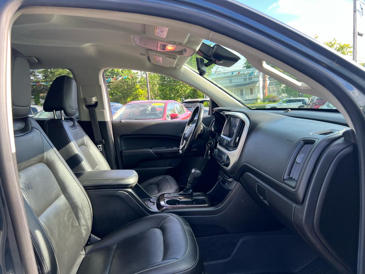 GMC Canyon 4WD Crew Cab 128" SLT 2020