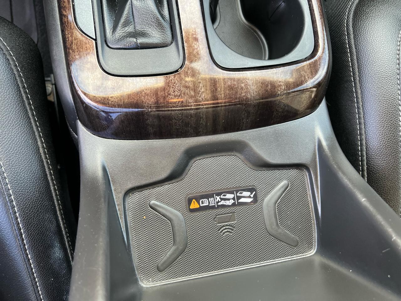 GMC Canyon 4WD Crew Cab 128" SLT 2020