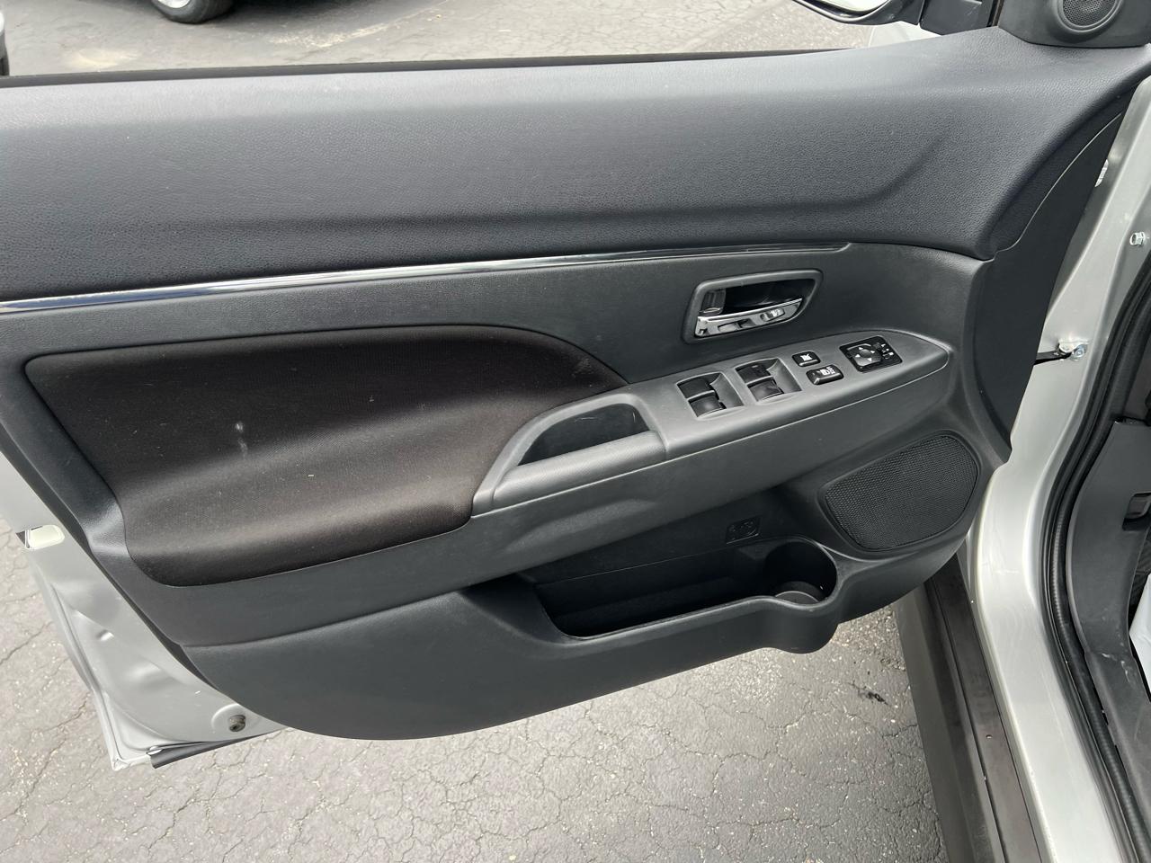 Mitsubishi Outlander Sport S 2.0 AWC 2024