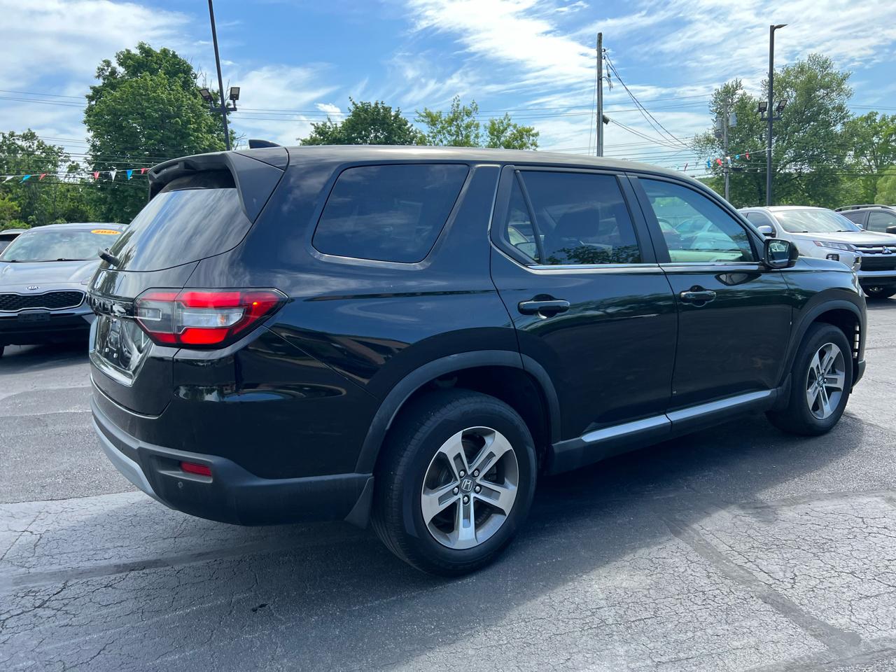 Honda Pilot EX-L 7 Passenger AWD 2024