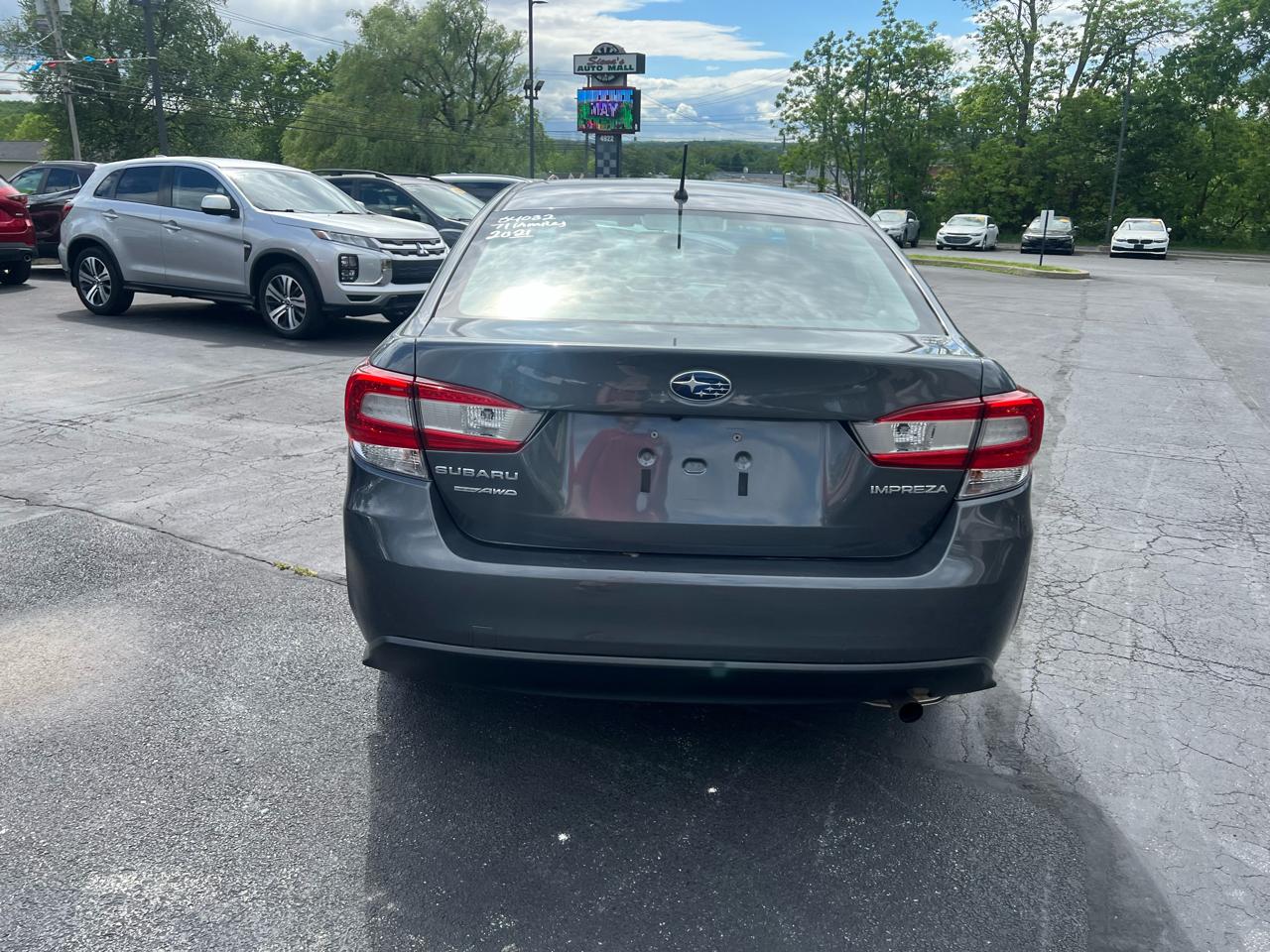 Subaru Impreza 4-door CVT 2021