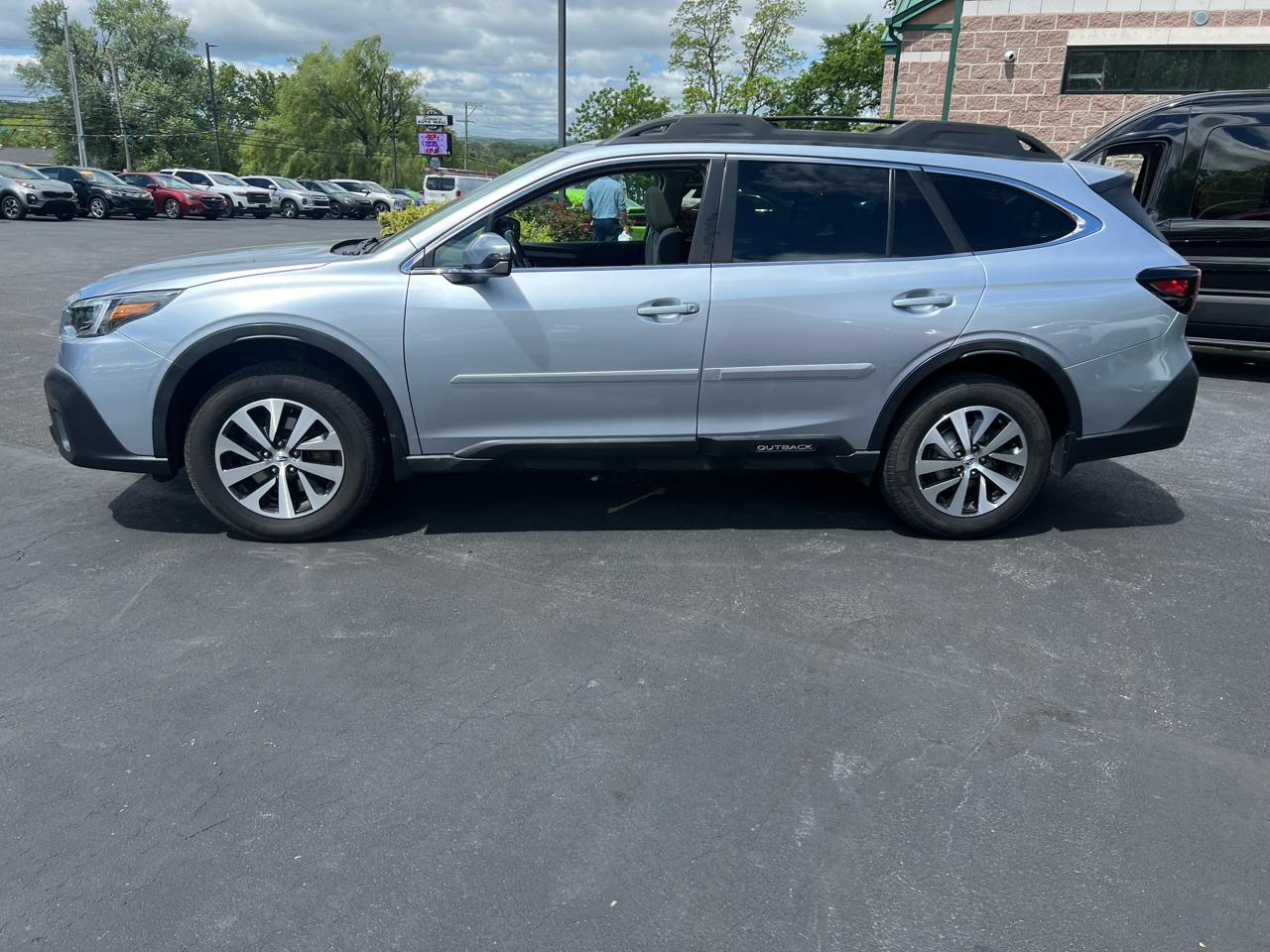 Subaru Outback Premium CVT 2020