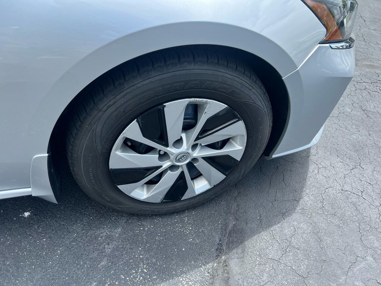 Nissan Altima 2.5 S Sedan 2024