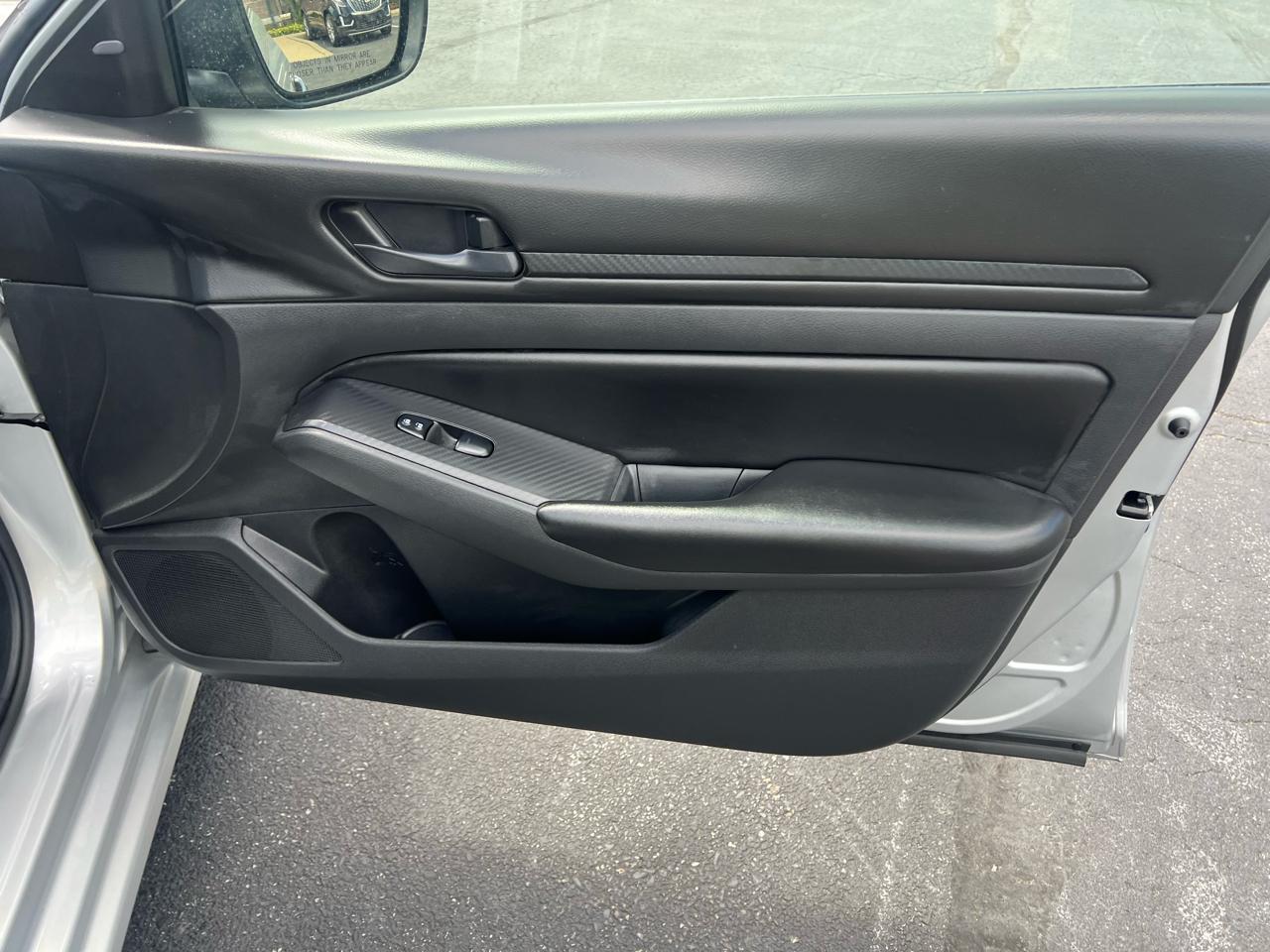 Nissan Altima 2.5 S Sedan 2024