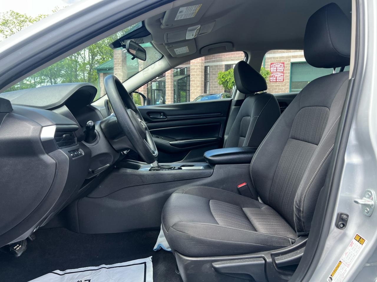 Nissan Altima 2.5 S Sedan 2024